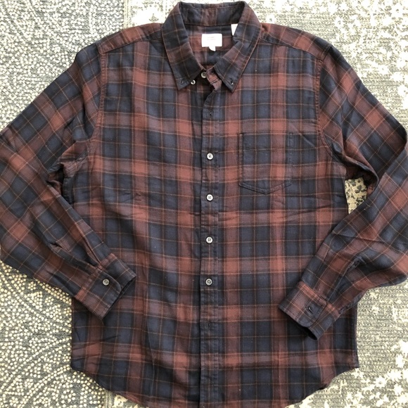 Levi’s flannel button up - Picture 1 of 1